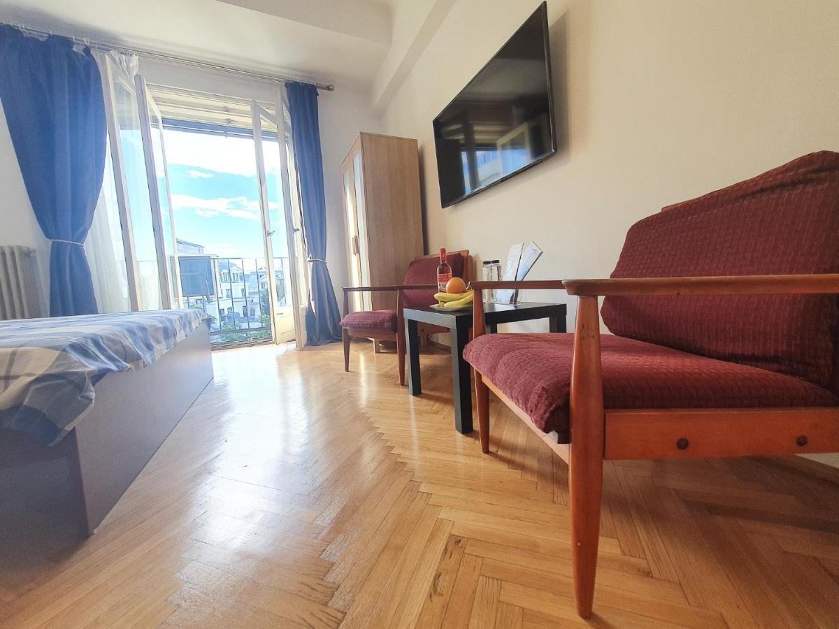 Charming Studio With City View Bucureşti Eksteriør bilde